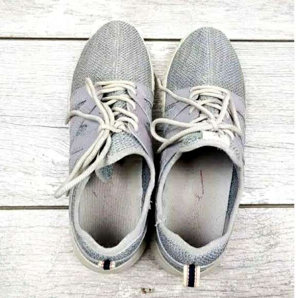 Ellen Degeneres Havala Grey Fabric Leathr Sneaker - Picture 5 of 8